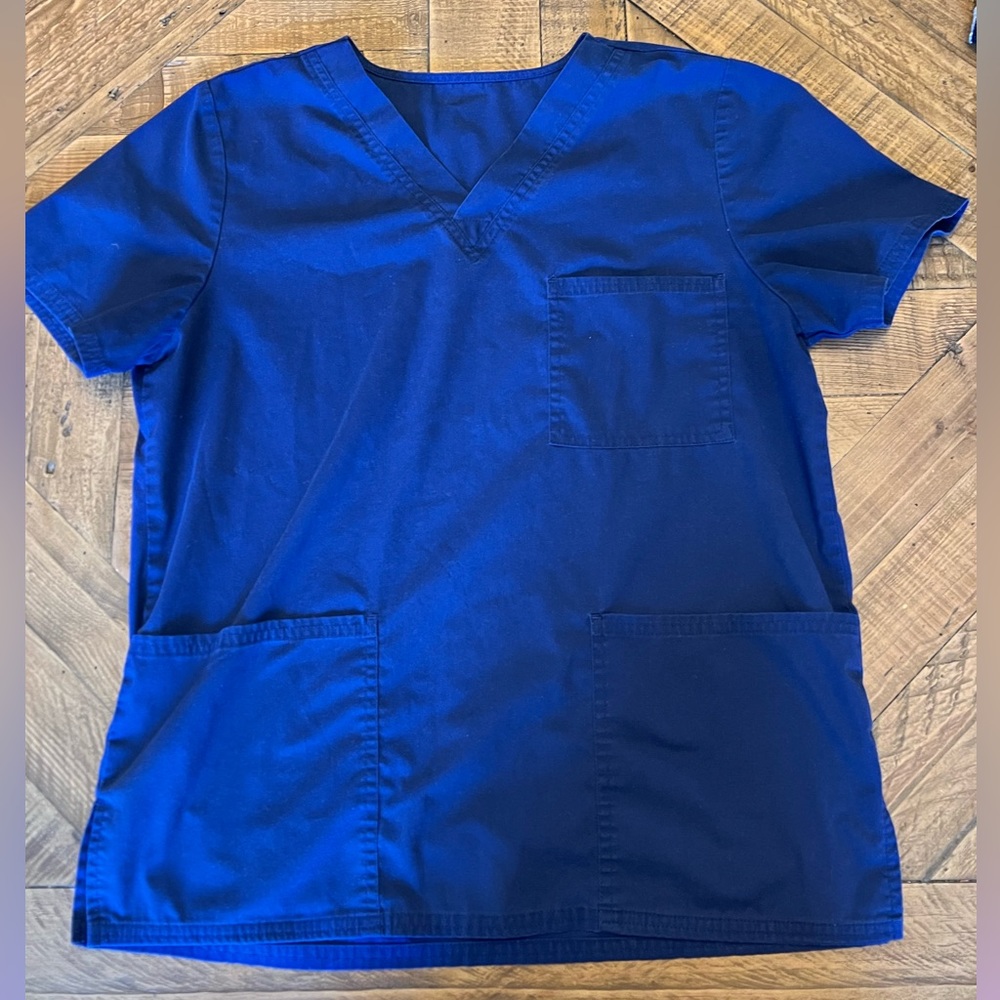 Blue Women’s Scrub Top Size Medium